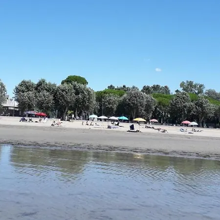 250 M Dalla Spiaggia! Libera O Attrezzata - La Casa Di Kate דירה גראדו
