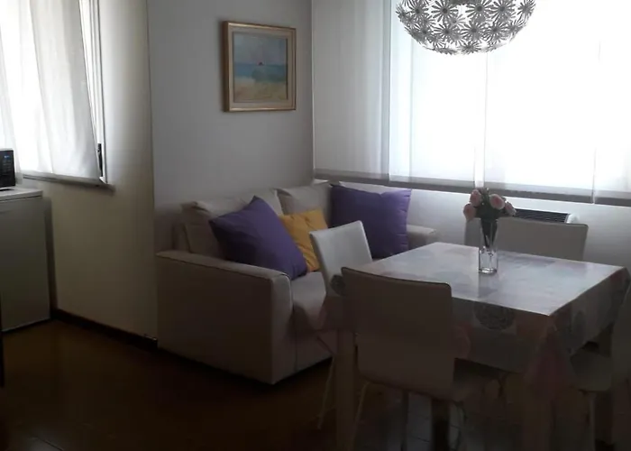 250 M Dalla Spiaggia! Libera O Attrezzata - La Casa Di Kate דירה גראדו